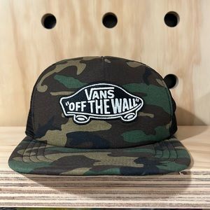 NWOT Vans trucker SnapBack hat